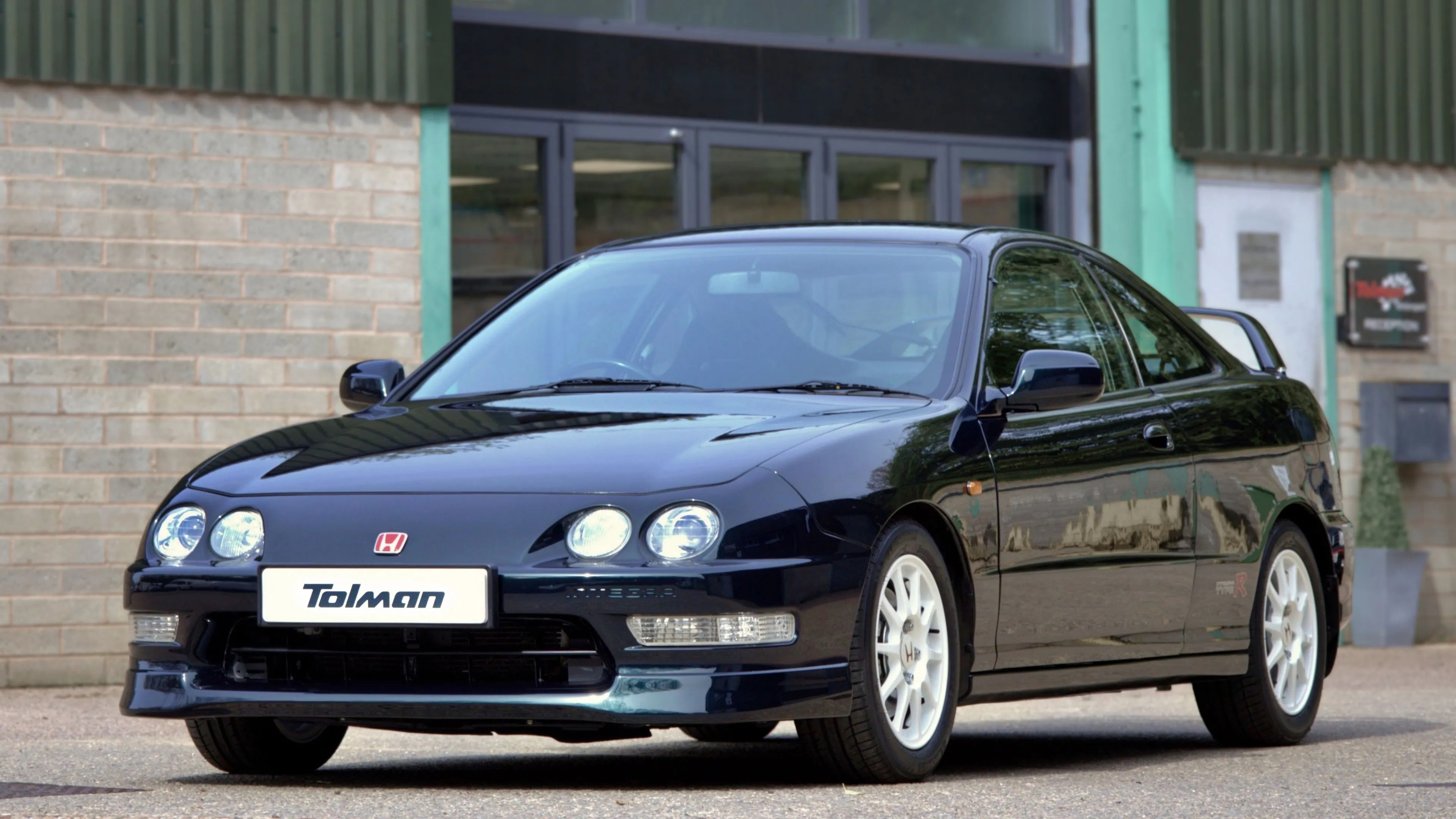 Tolman Honda Integra Type R DC2 front three quarters